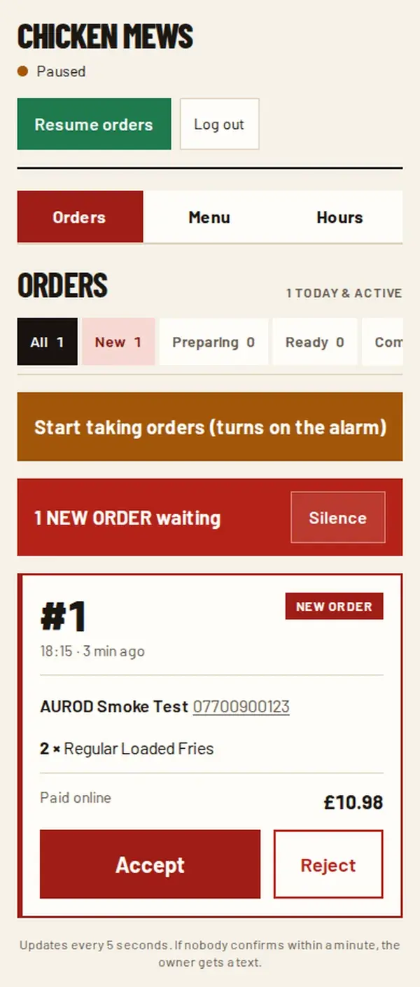 Staff orders screen with one new order waiting, Accept and Reject buttons.